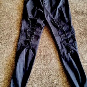 Fashion nova ripped jeans